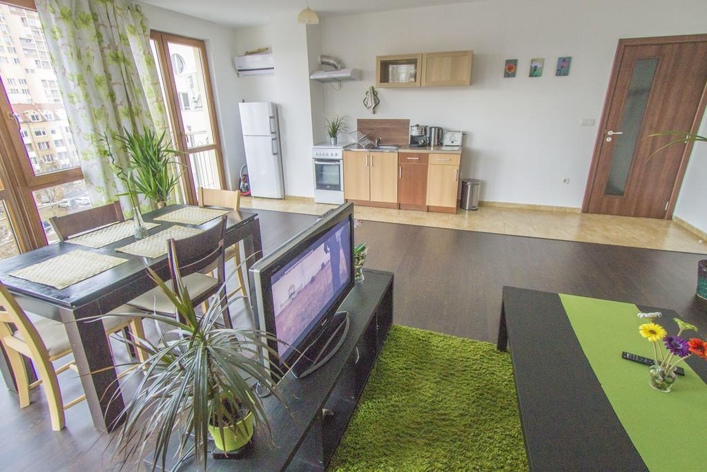 Flora Apartment Centrum 索菲亞 外观 照片